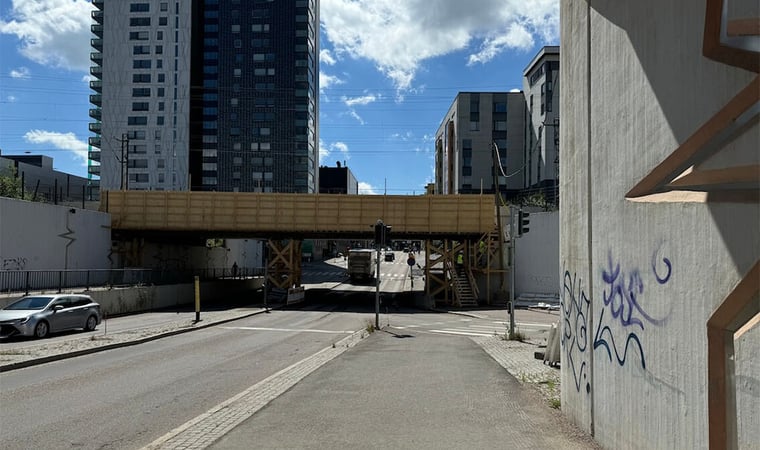 Vedenhallinta Ratsukadun sillalla