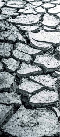 Kurczenie się gliny, a osiadanie budynków