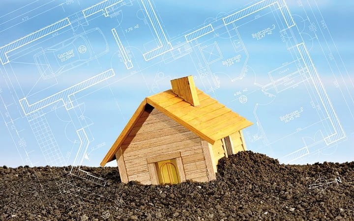 Jakie są najczęstsze przyczyny osiadania domów oraz jakie koszty są z tym związane?