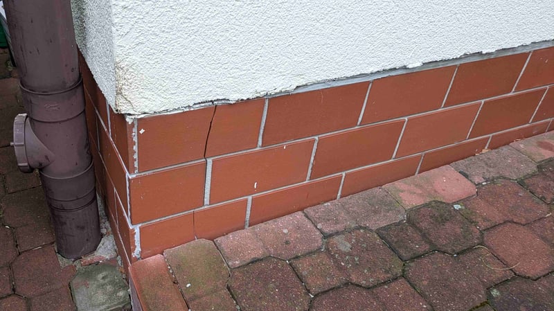 Kiedy trzeba wzmocnić istniejący fundament budynku?
