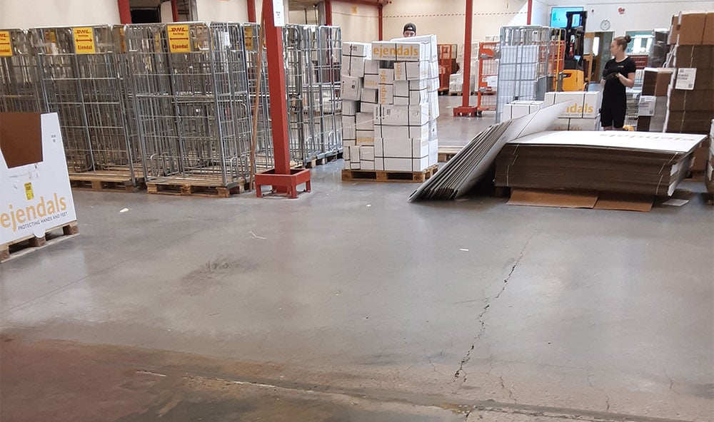 Ejendals lager i Leksand drabbades av sättningar som Geobear åtgärdade.