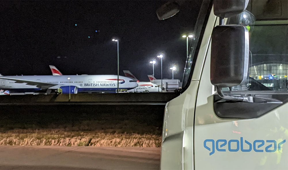 Geobear utför markförstärkning på Heathrow flygplats, England