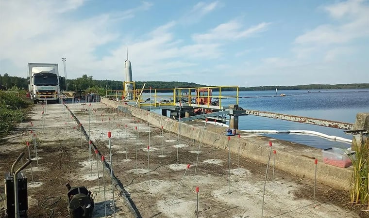 Lastauslaiturin pelastus Metsä-tehtaalla