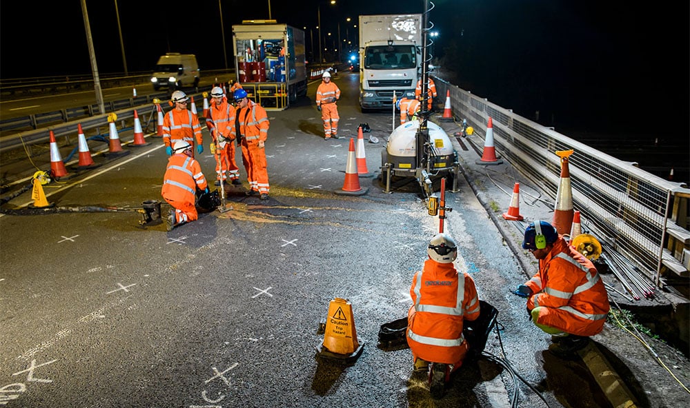 Geobear utför markförstärkning på motorväg m11 i England