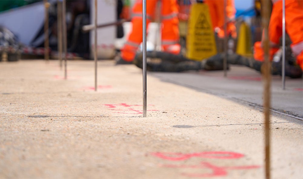 Plattarbete med numrerade injekteringspunkter