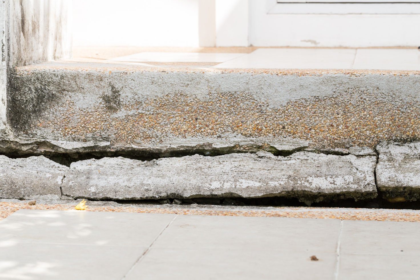 Shifting and settling slab due to subsidence